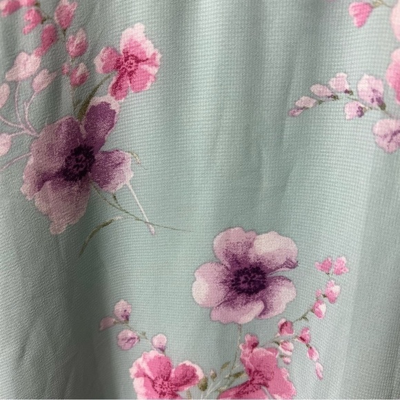 NWT Lulus Take You There Mint Green Floral Print
Maxi Dress Small - Picture 5 of 7